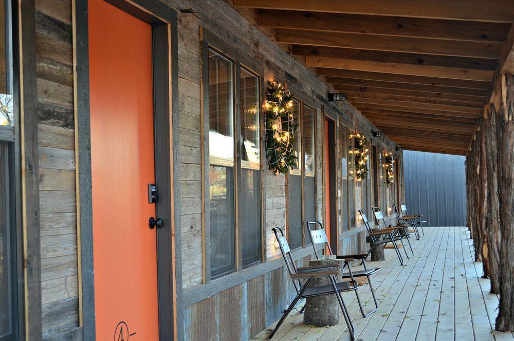 Camp Hotel